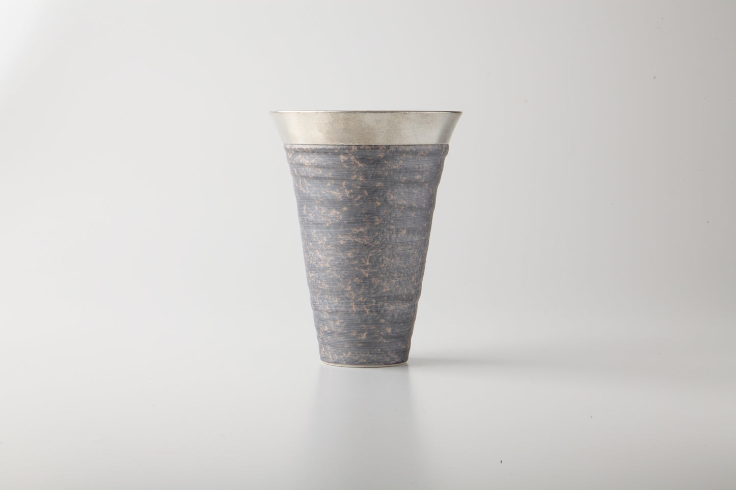 宙 sora - フリーカップ 中空外陶内錫(銀) 【名入れ可】