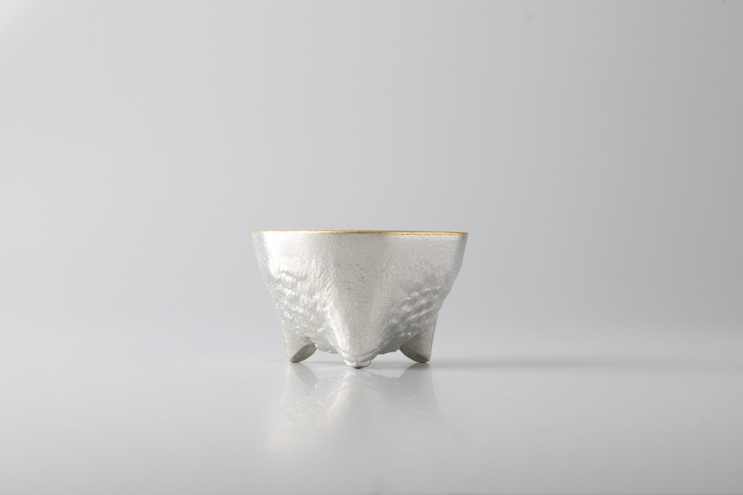 干支ぐい吞 未 金箔 - 610086